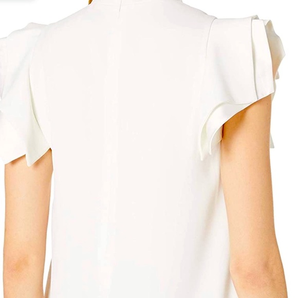 NWT Halston Architectural Short Sleeve Blouse with Mock Neck in White - Size 6 - Picture 6 of 15